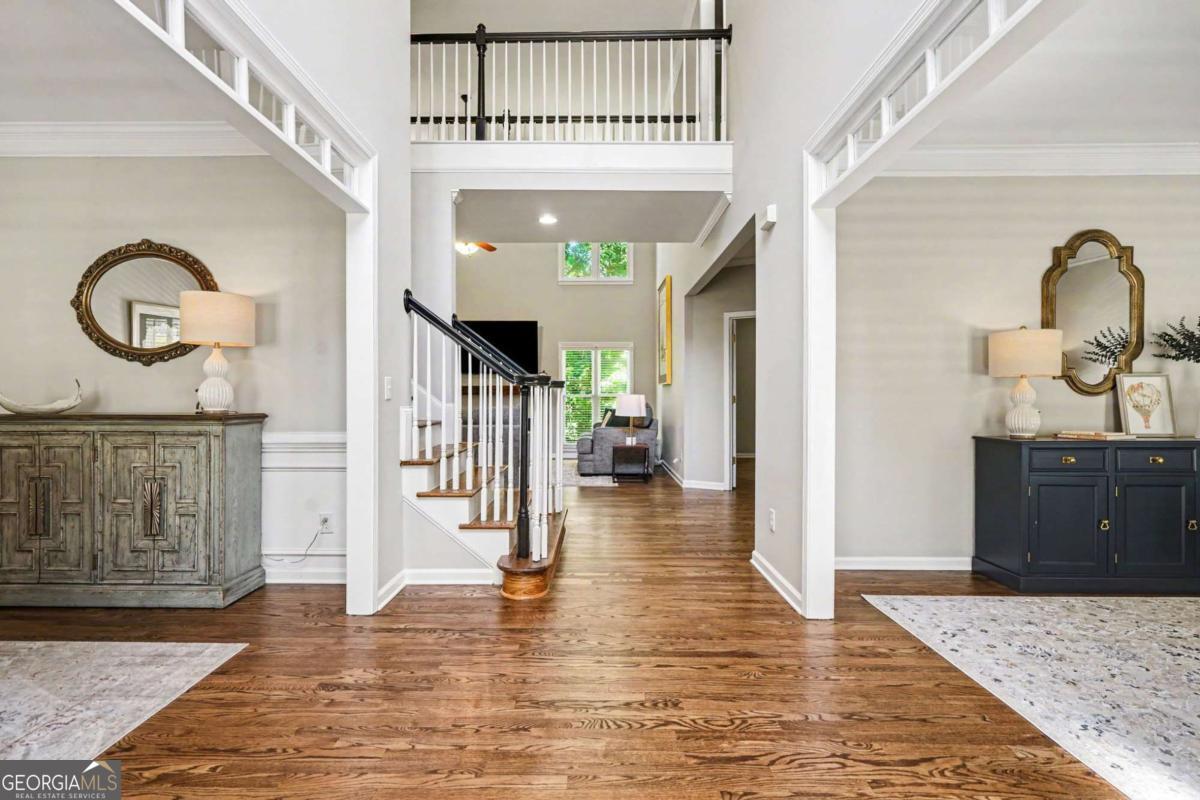 255 Amberbrook CIR