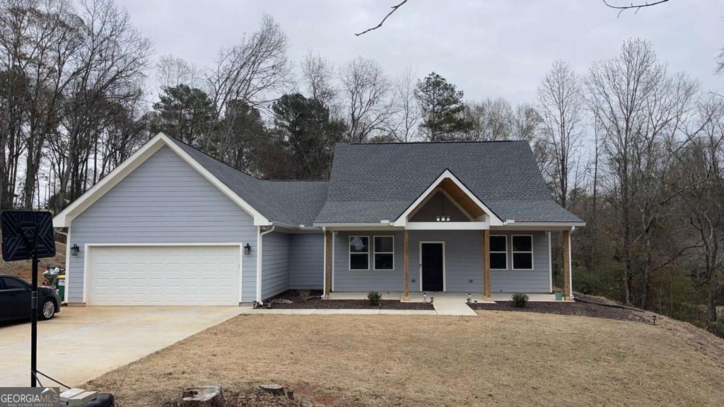 Photo of 567 M.L.K Jr Dr, Jefferson, GA 30549 (MLS # 10661428)