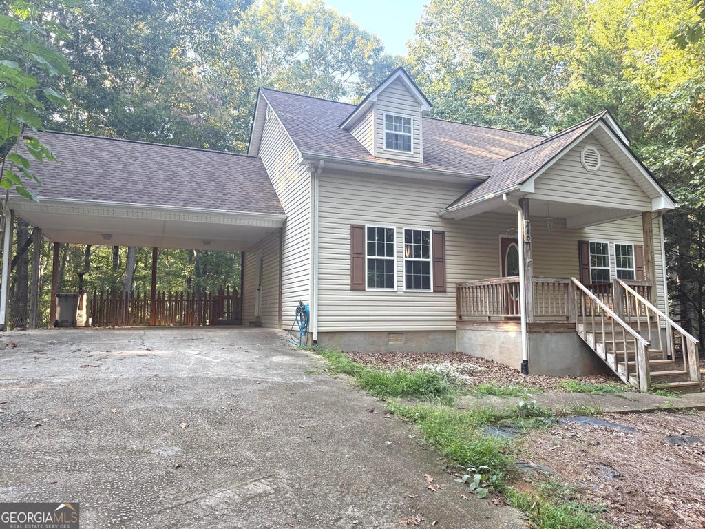 Photo of 550 Washboard Road, Cleveland, GA 30528 (MLS # 10839421)