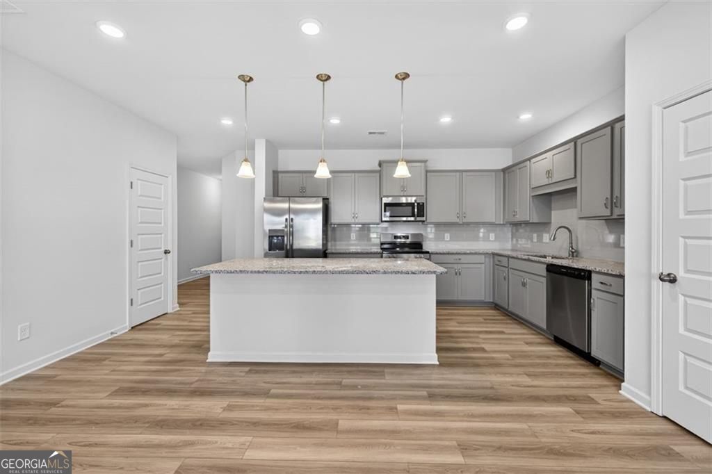 328 Caroline PL 91