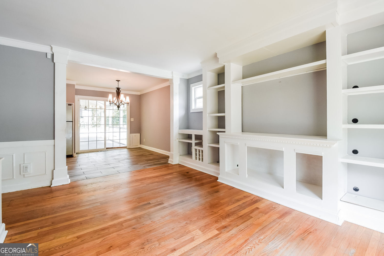 6470 Granada DR
