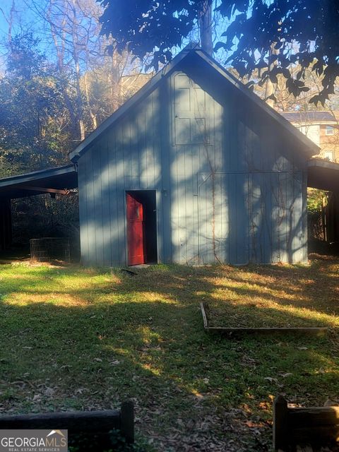 A home in Riverdale