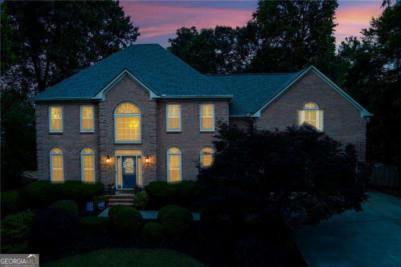 2882 Clary Hill DR NE