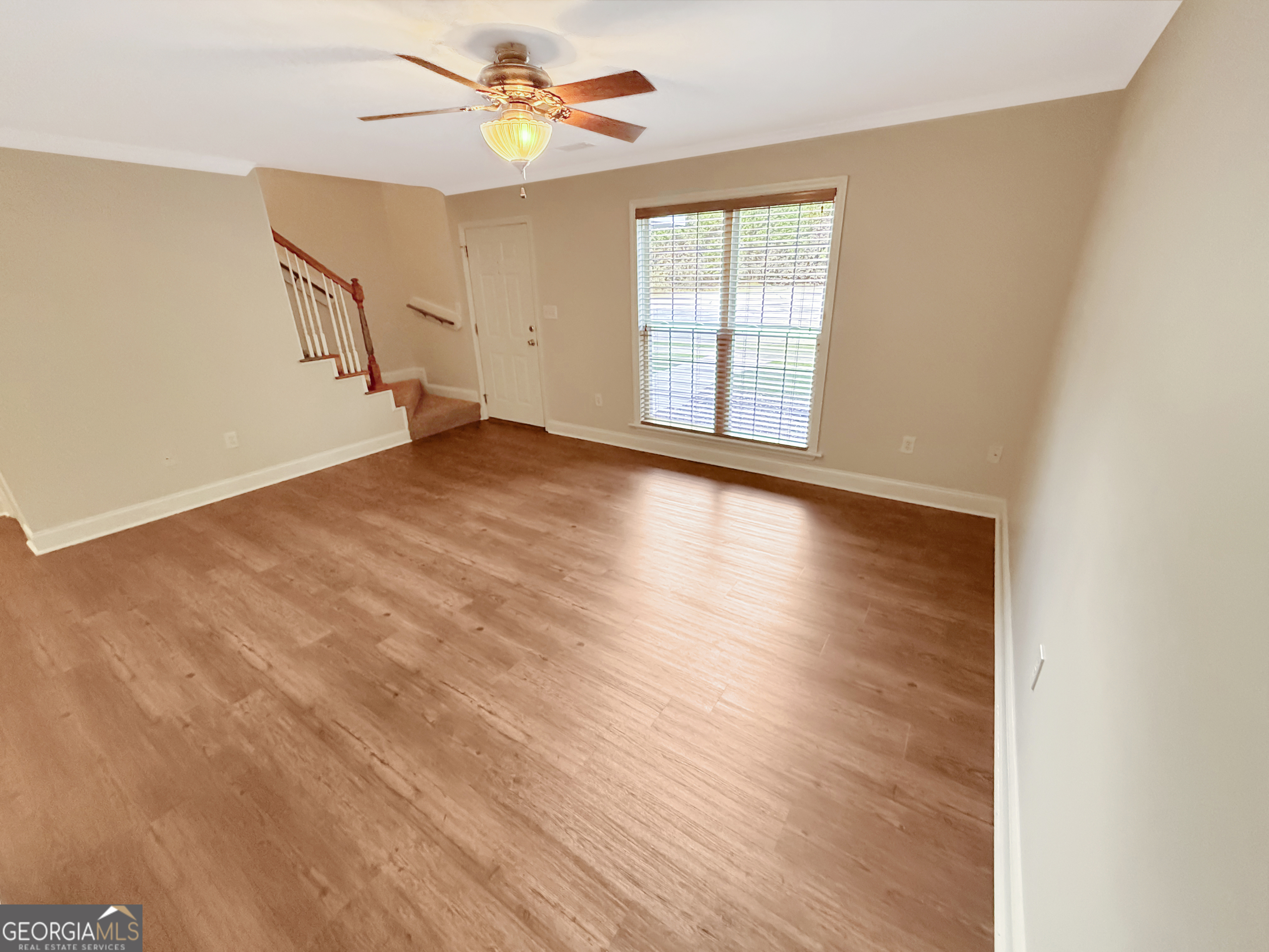 445 Logmont TRCE
