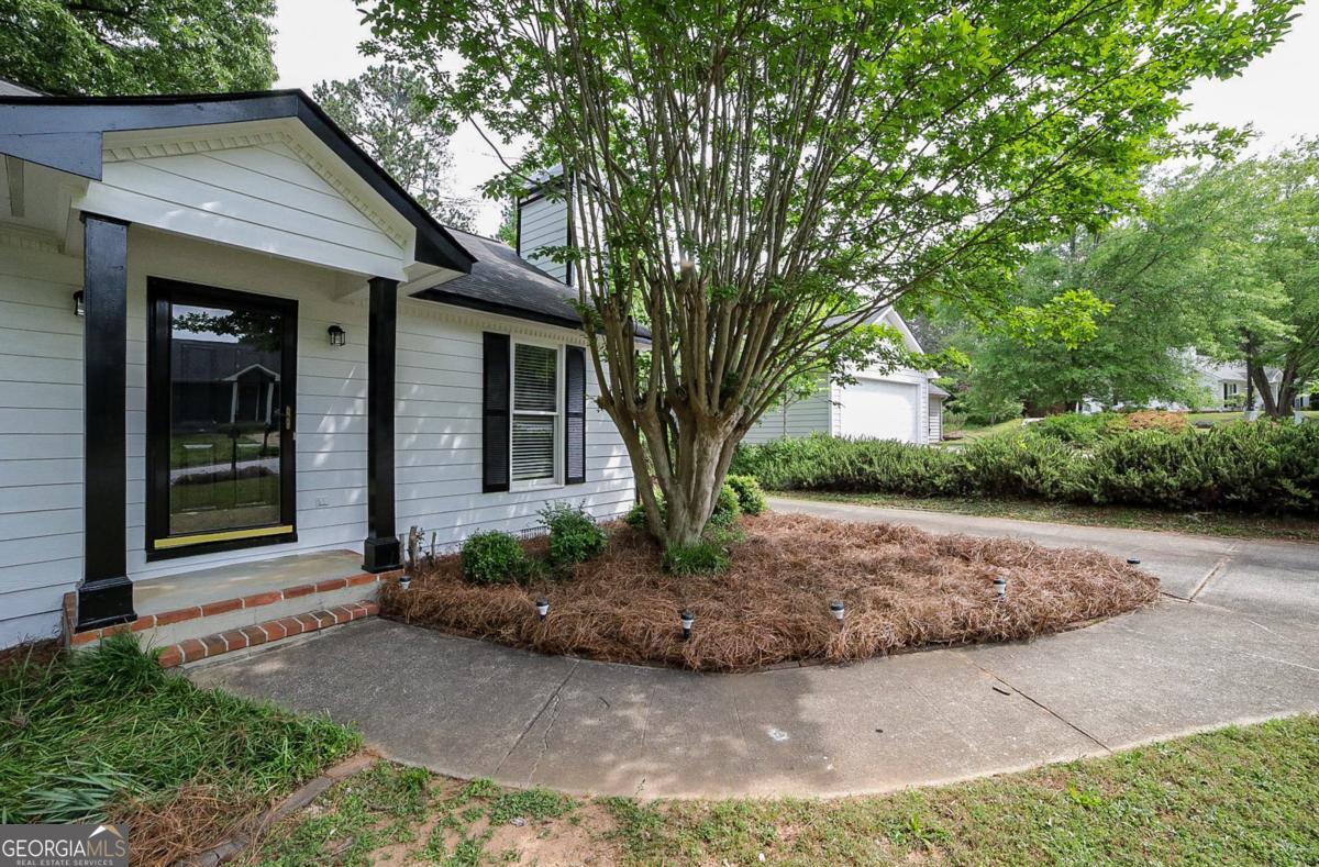 122 Winthrope WAY