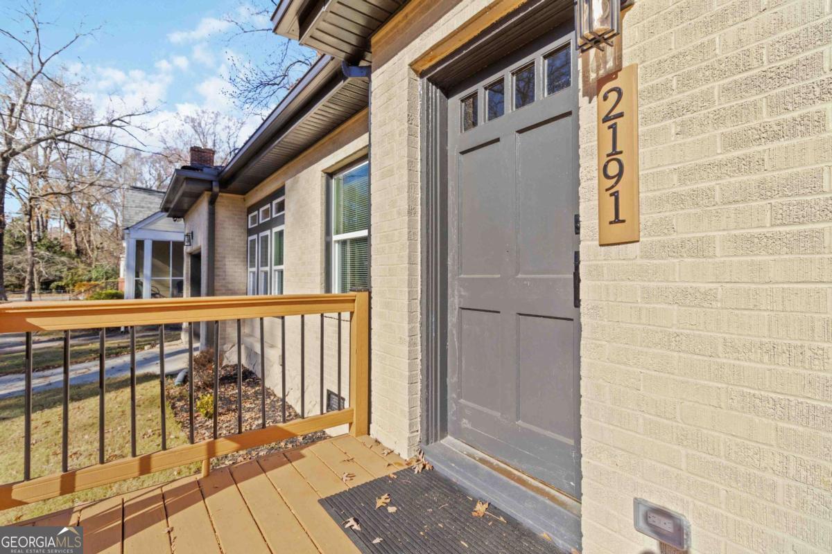 2191 Essex AVE SW