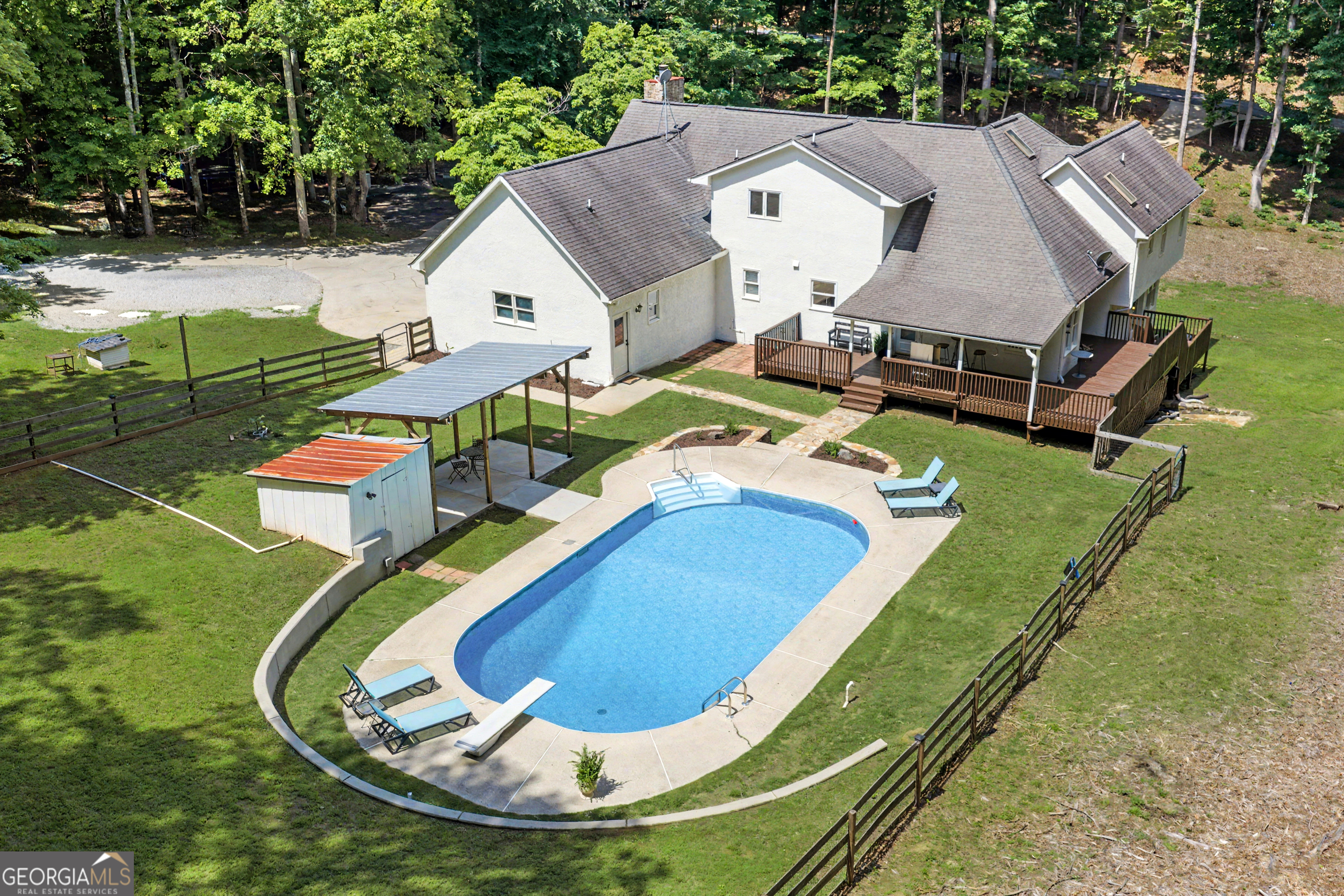 360 Darren DR