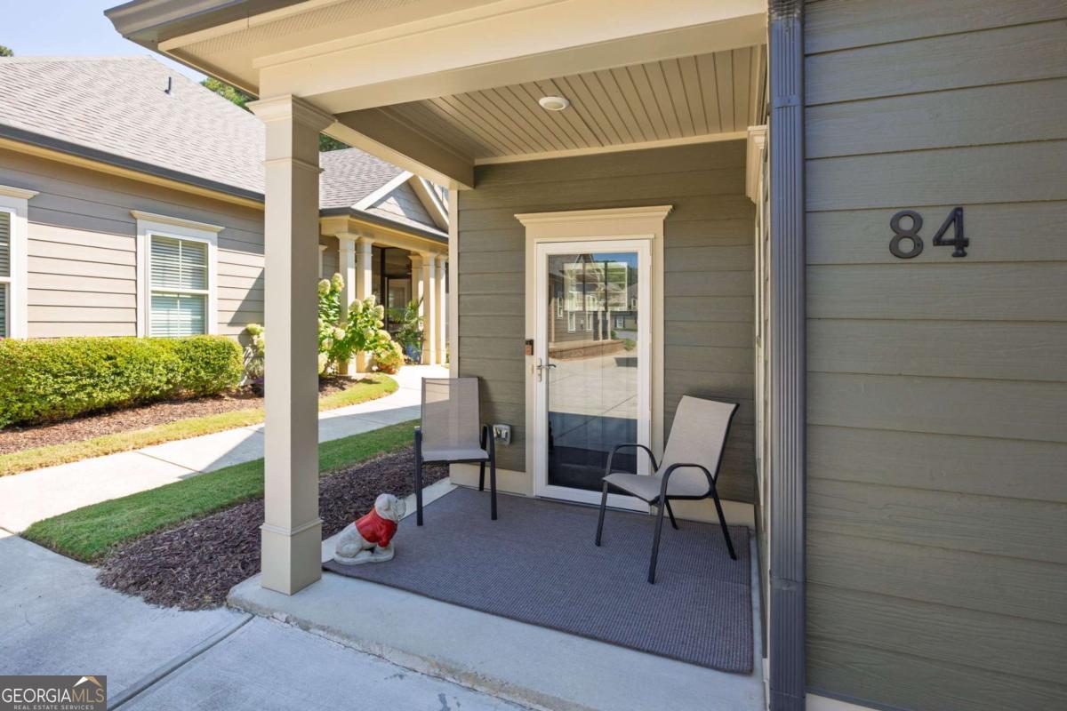 84 Cedarcrest Village LN