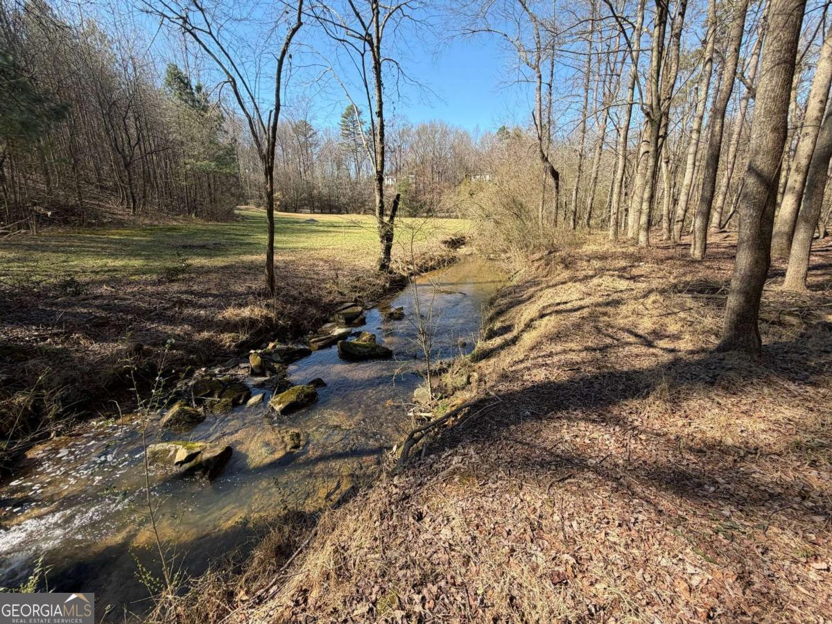 522 Bible Baptist RD