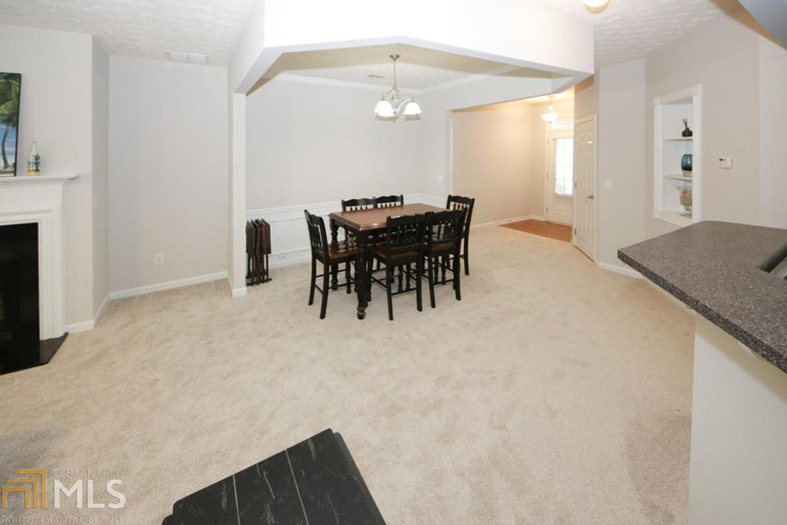 Prominence Point - Residential