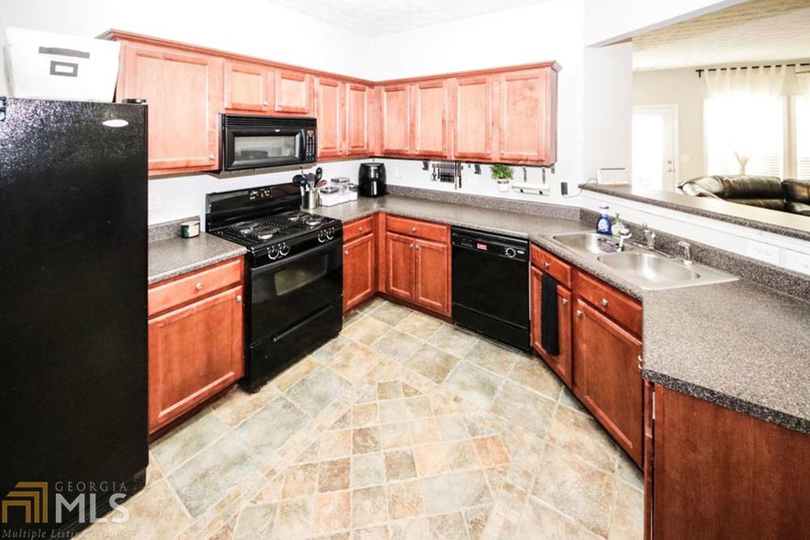 Prominence Point - Residential