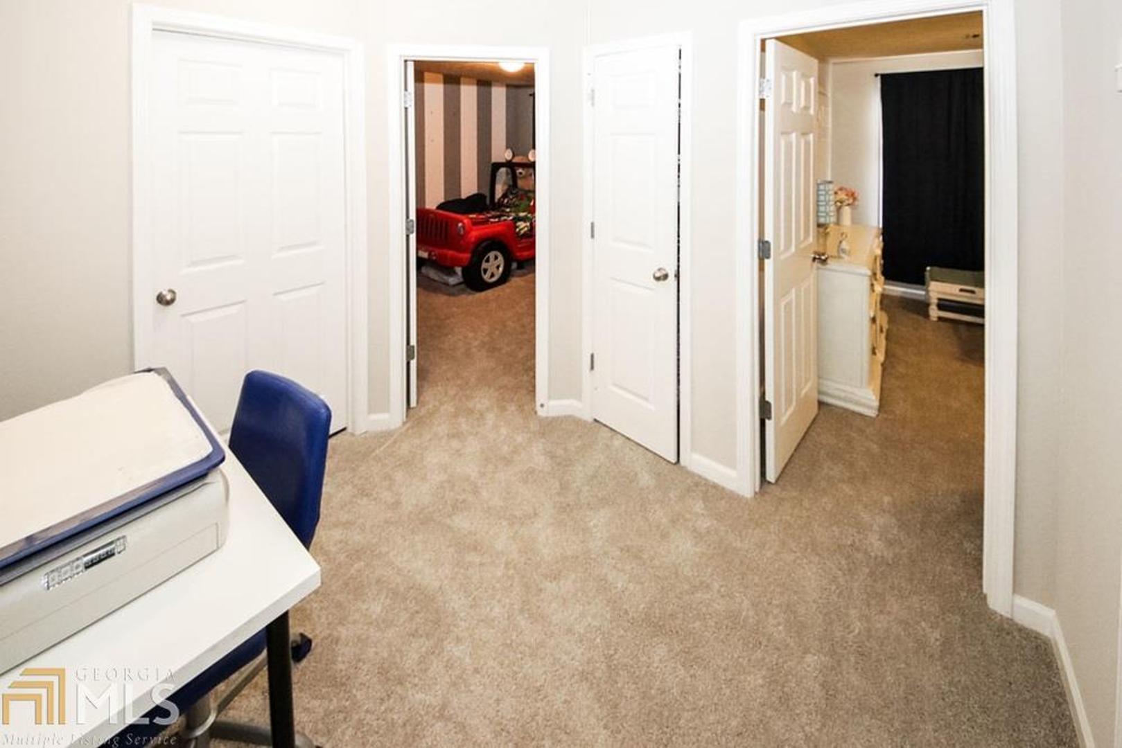 Prominence Point - Residential