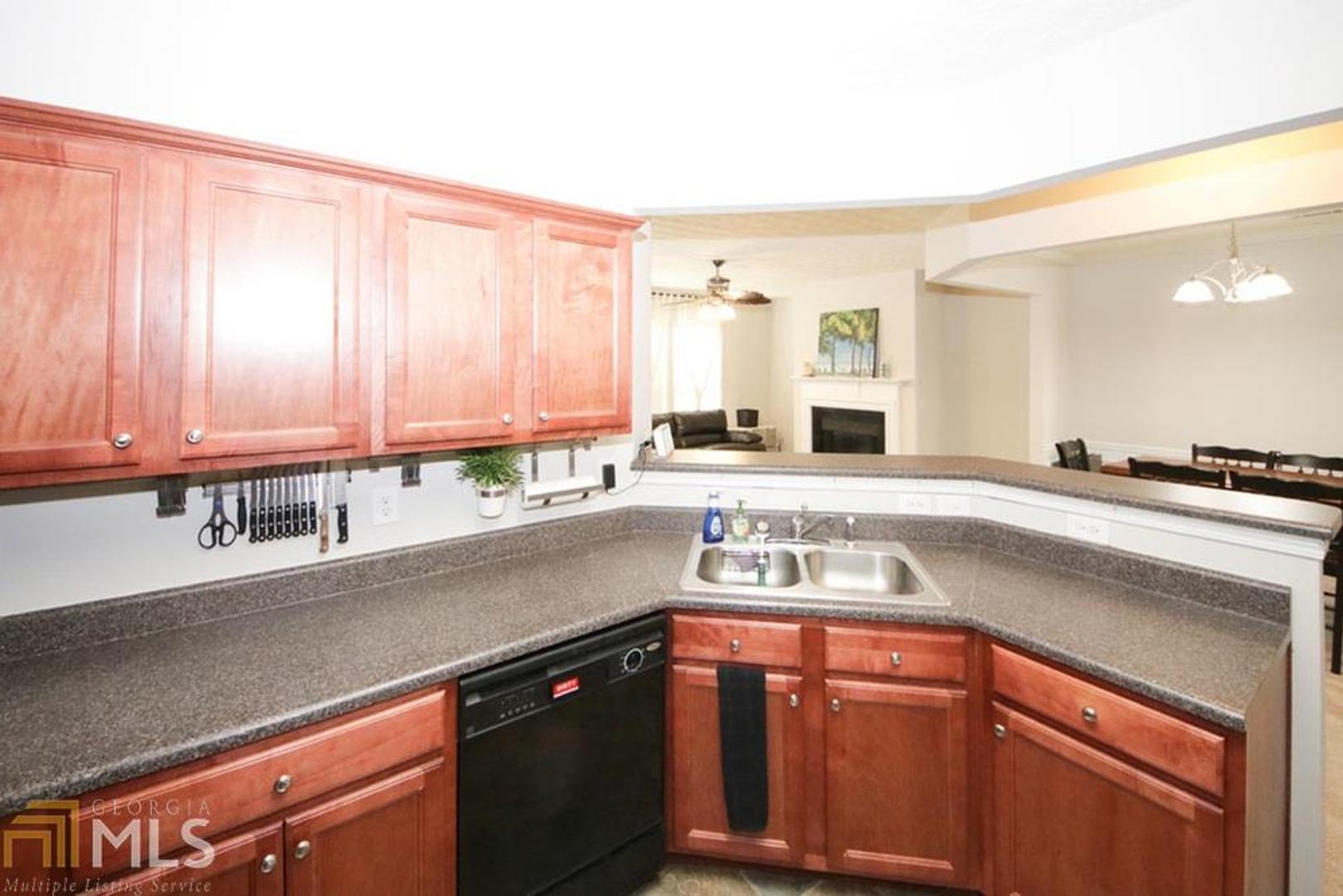 Prominence Point - Residential
