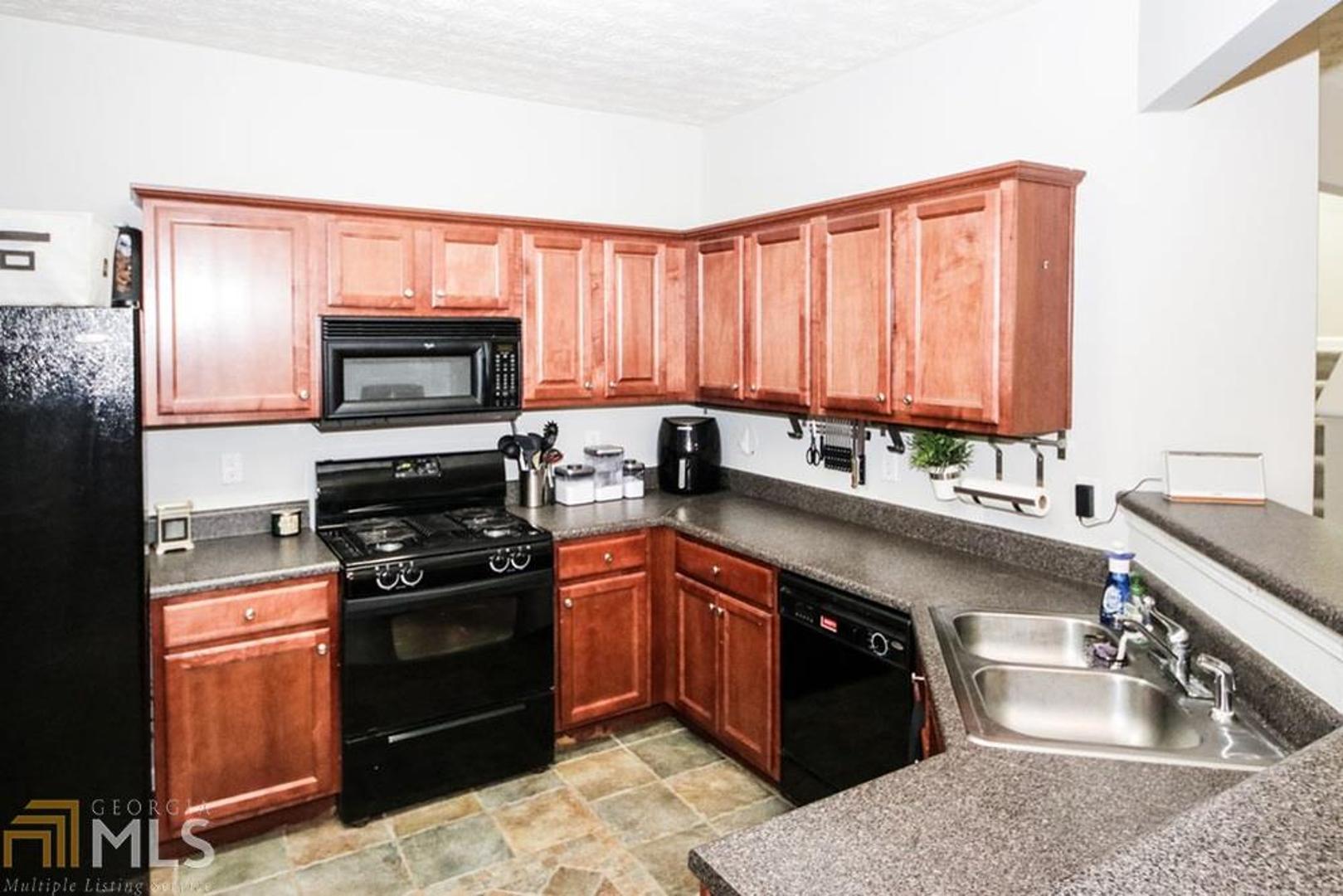 Prominence Point - Residential