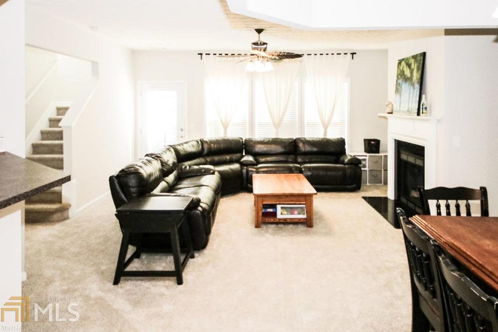 Prominence Point - Residential