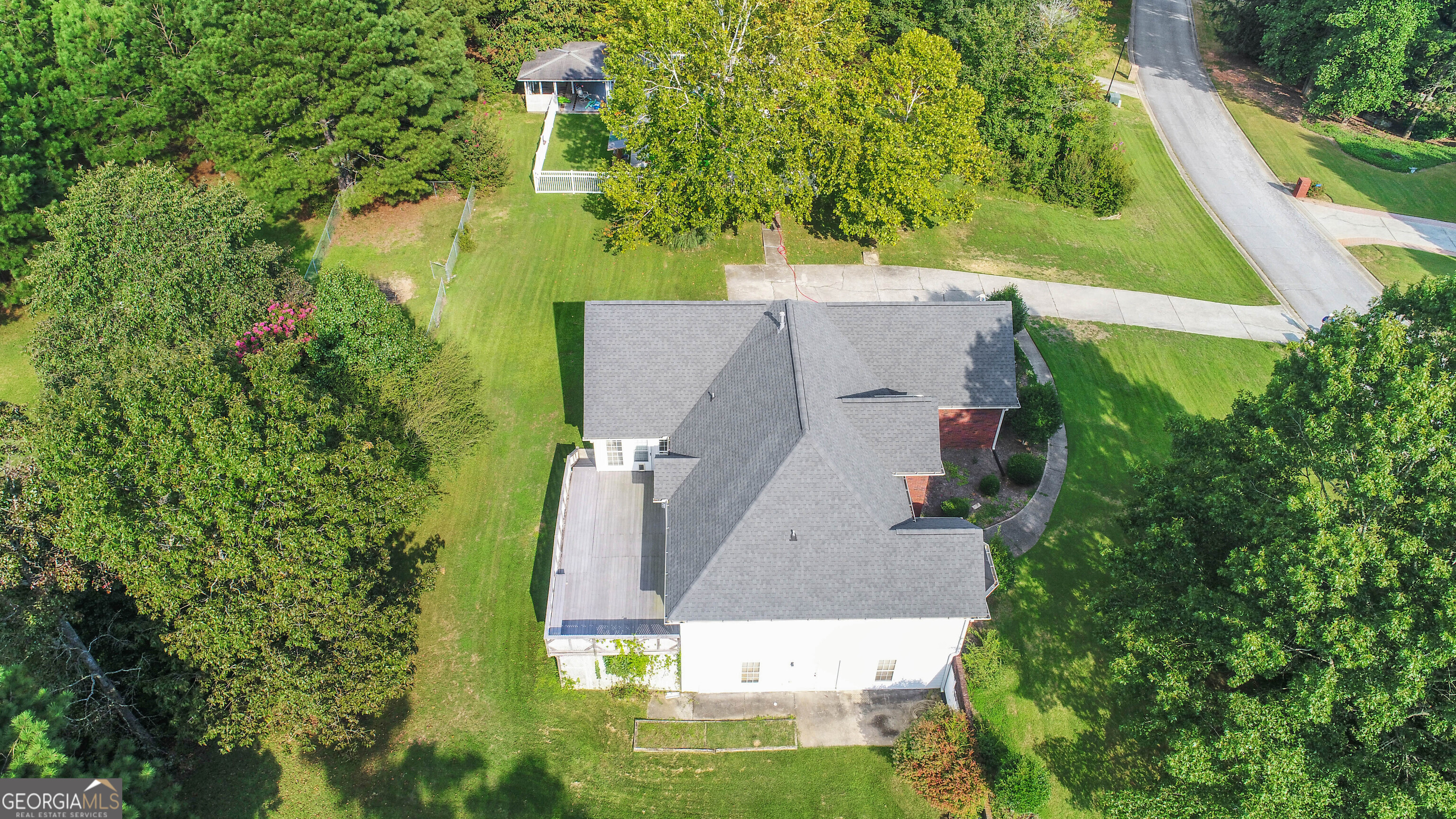 2015 WOOD VALLEY DR