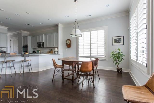 East Avenue Cottages - Residential