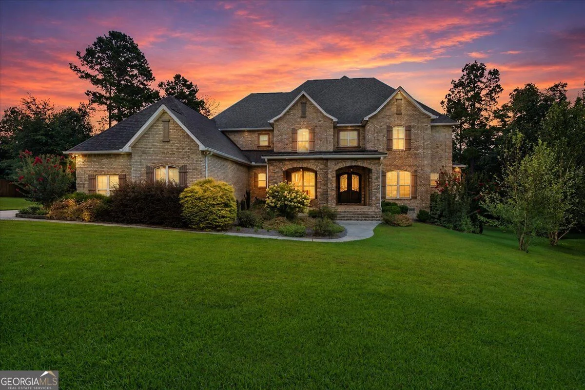 223 Yale Circle, Bonaire, GA, 31005