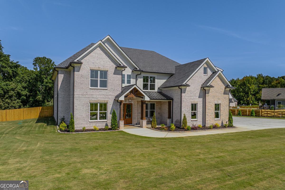 3255 Hall RD