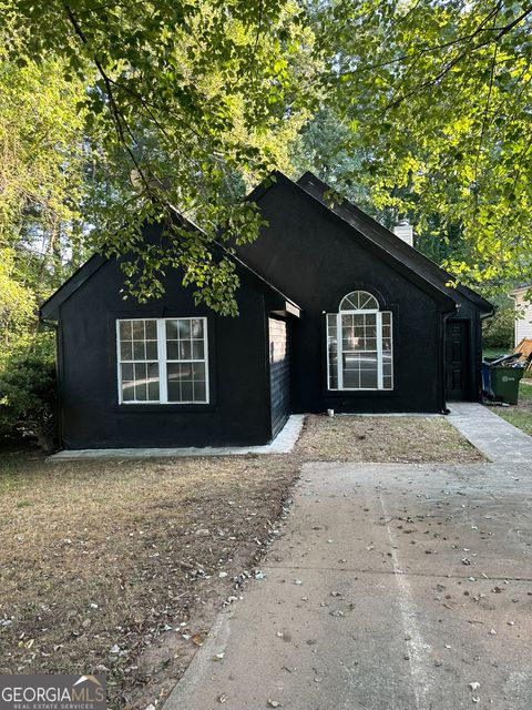 633 Sandys LN SE Atlanta GA 30354