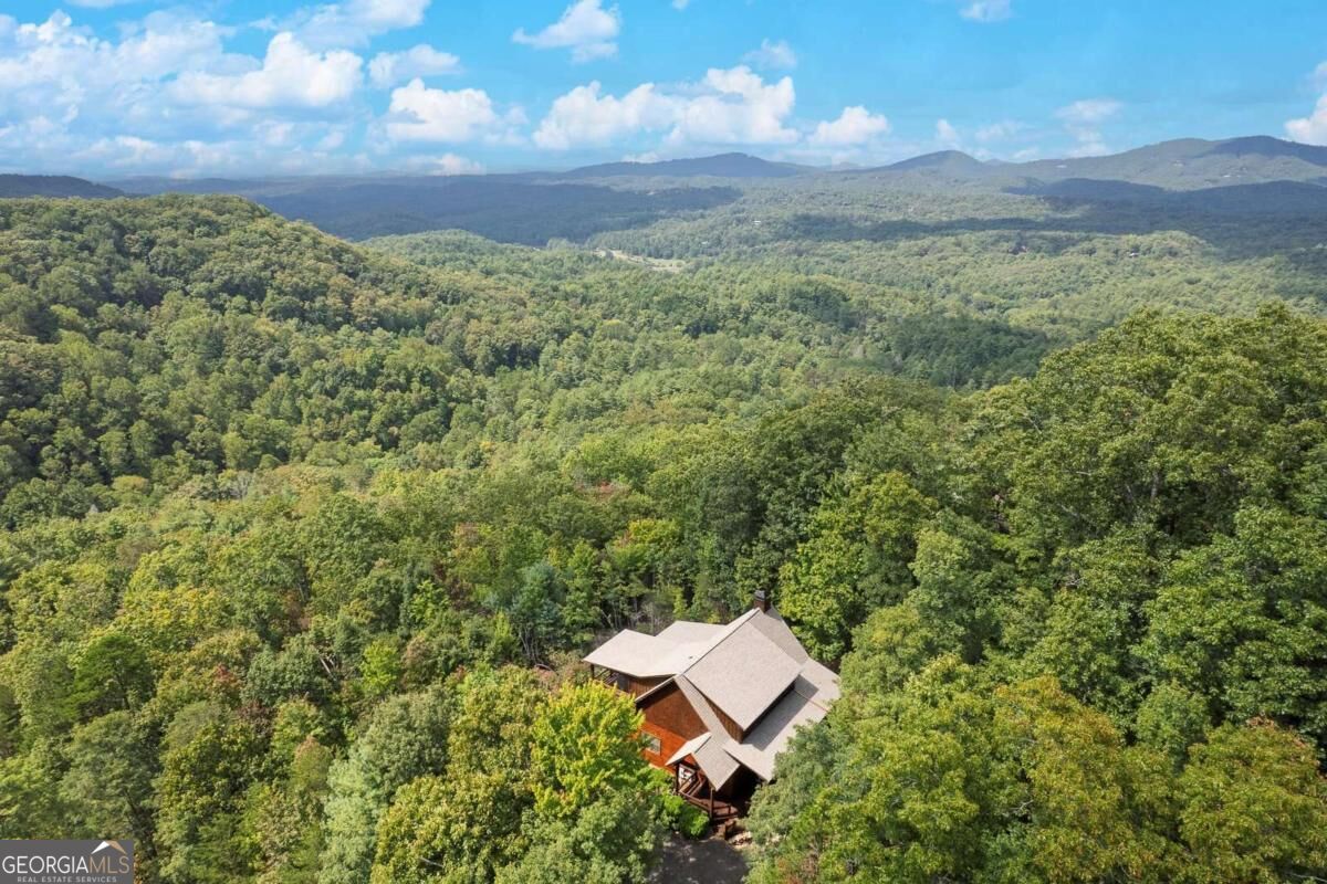 499 Raven Ridge CIR