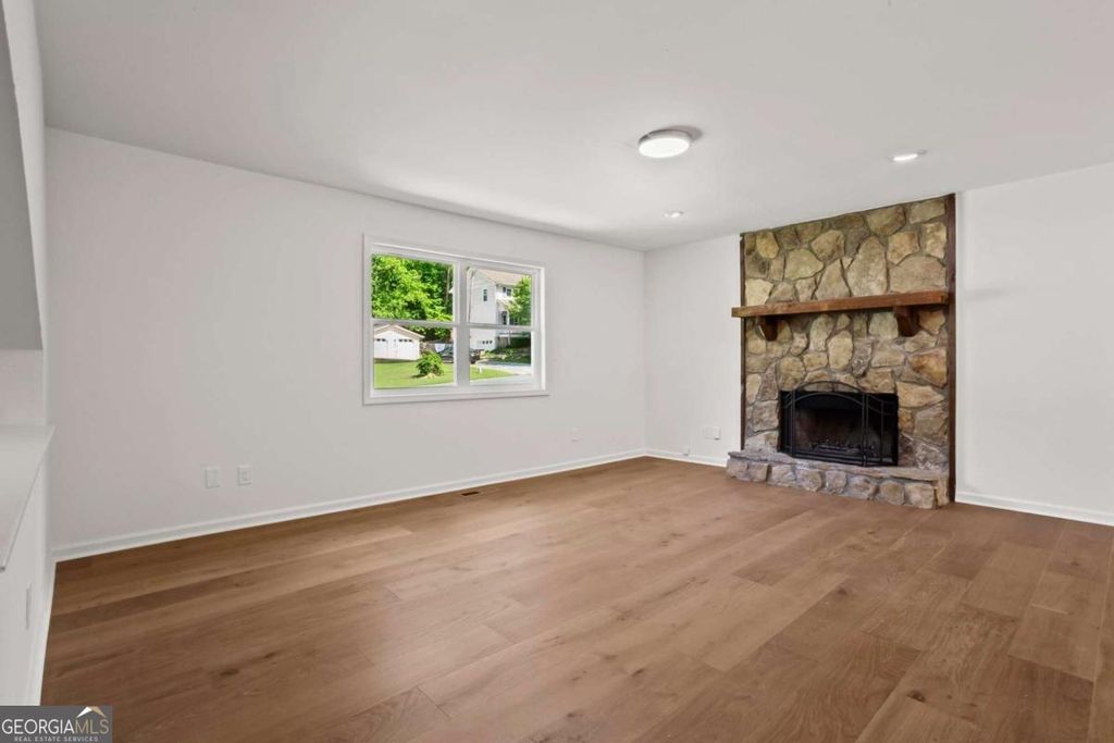 Photo of 4899 Hawk Trail NE, Marietta, GA 30066 (MLS # 10767892)