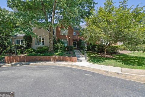 Photo of 2 Paces West Terrace NW, Atlanta, GA 30327 (MLS # 10817192)