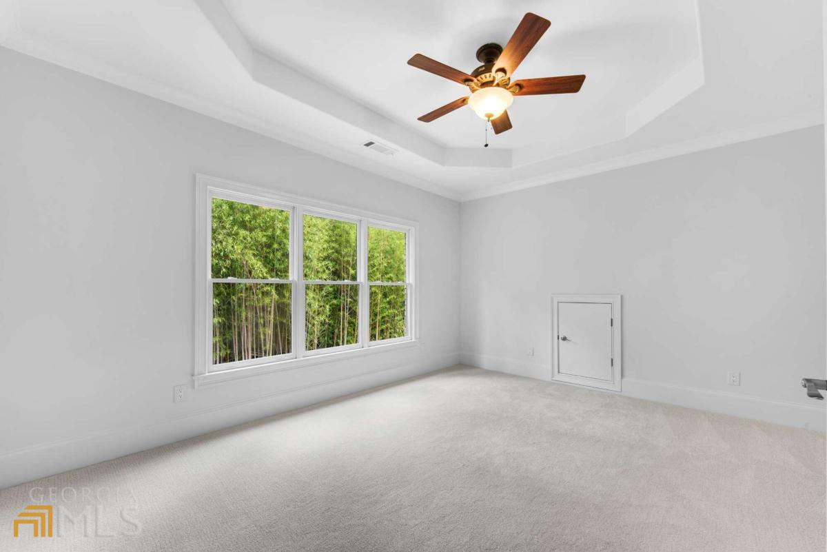 Windsor Bluff - Residential