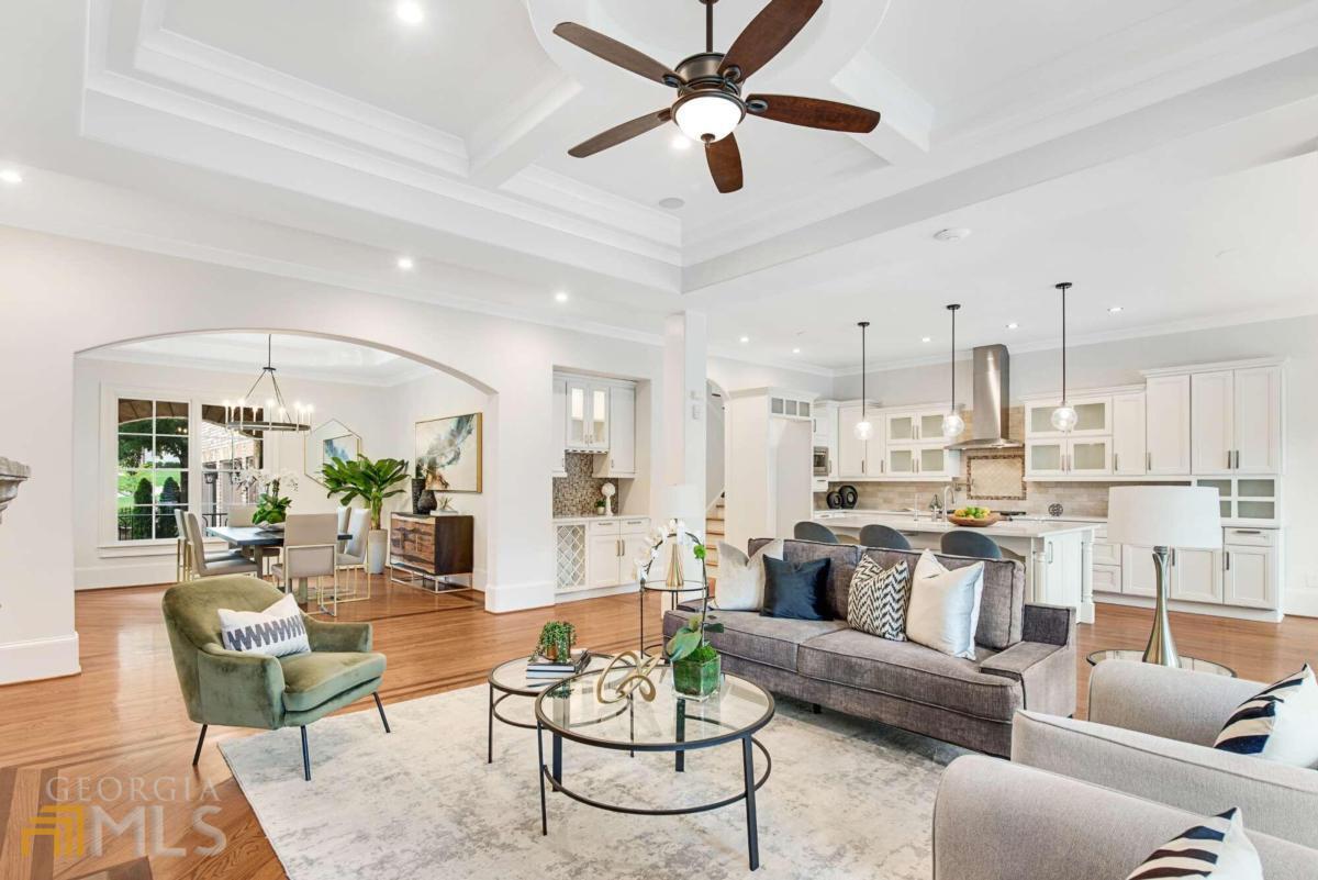Windsor Bluff - Residential