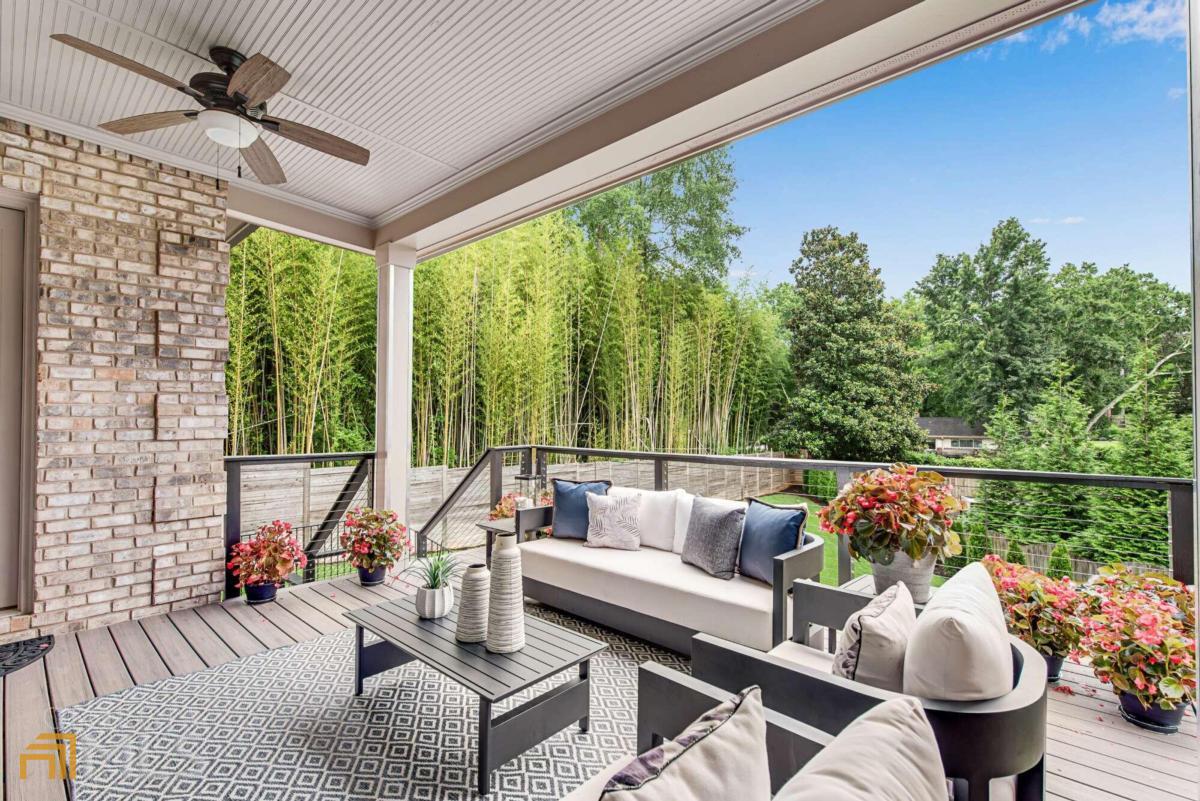 Windsor Bluff - Residential