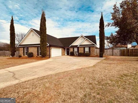 108 Holbeck CT Warner Robins GA 31088