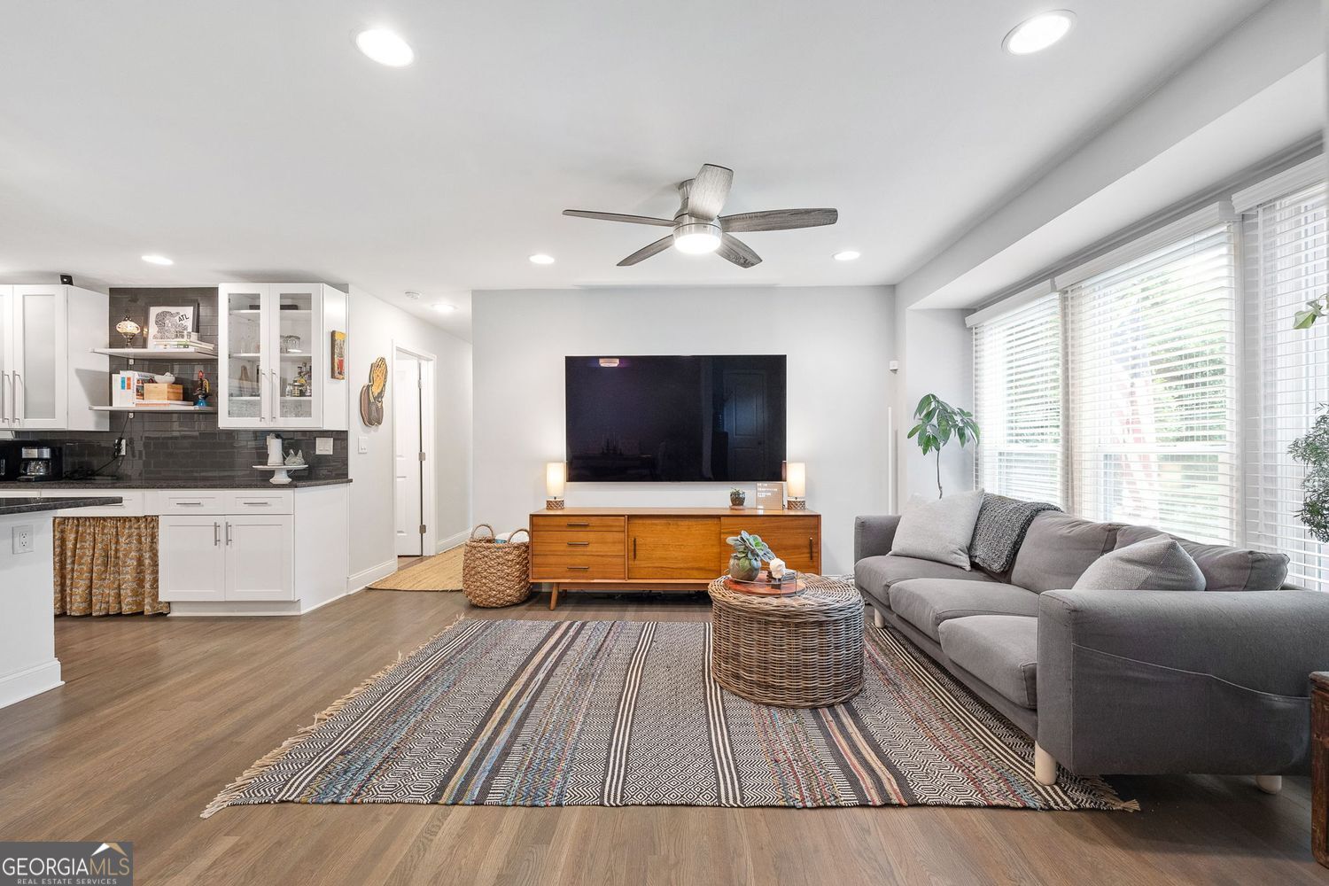 Chamblee, Georgia 30341, United States, 4 Bedrooms Bedrooms, ,3 BathroomsBathrooms,Residential,Active,134138