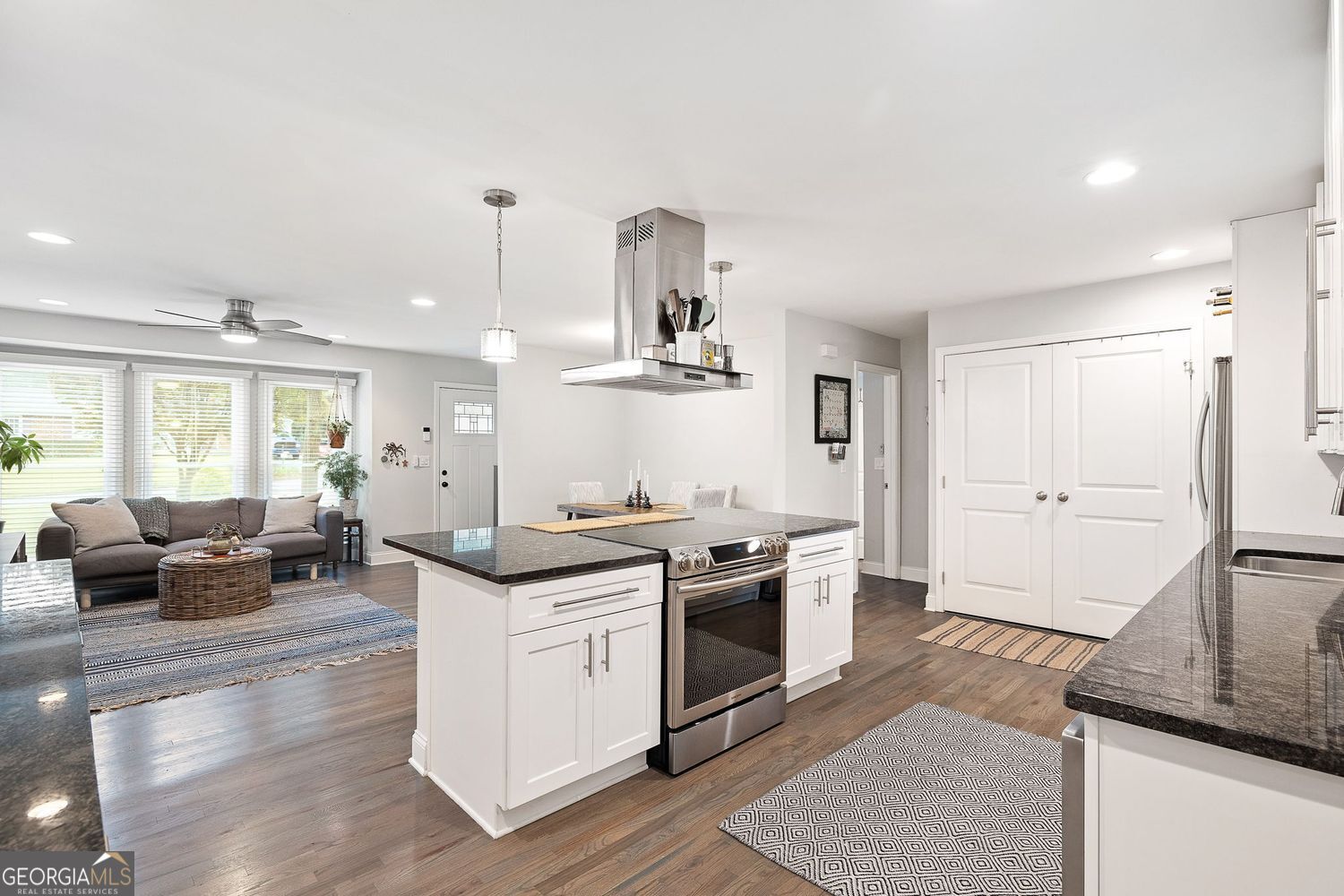 Chamblee, Georgia 30341, United States, 4 Bedrooms Bedrooms, ,3 BathroomsBathrooms,Residential,Active,134138