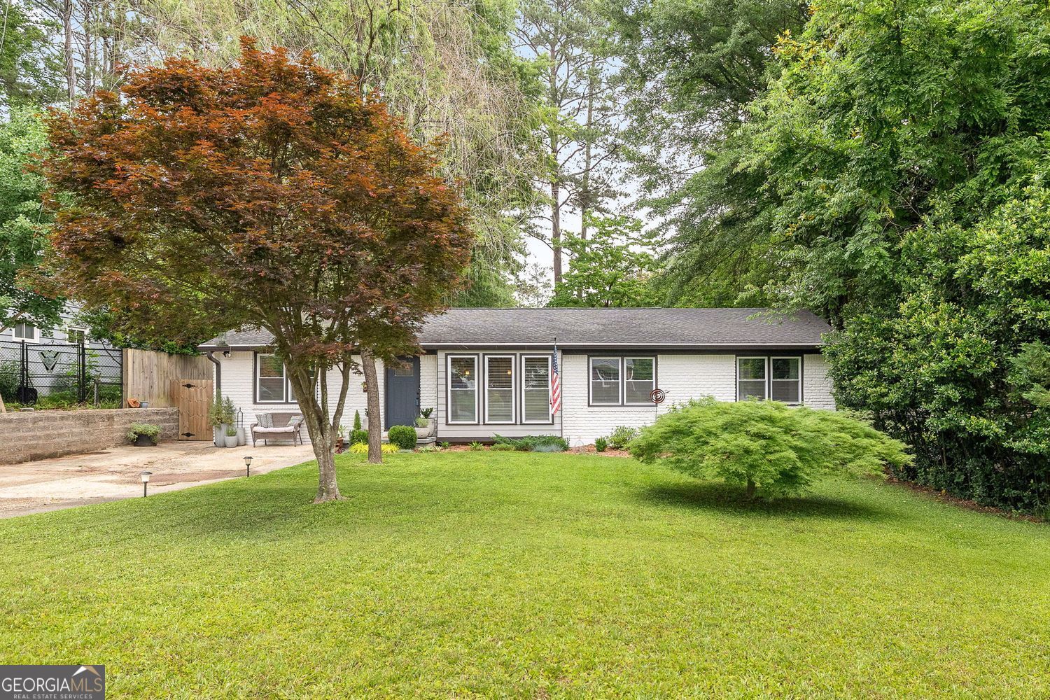 Listing image 1