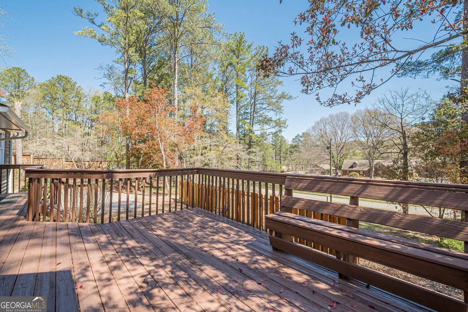 524 S Holly Springs RD