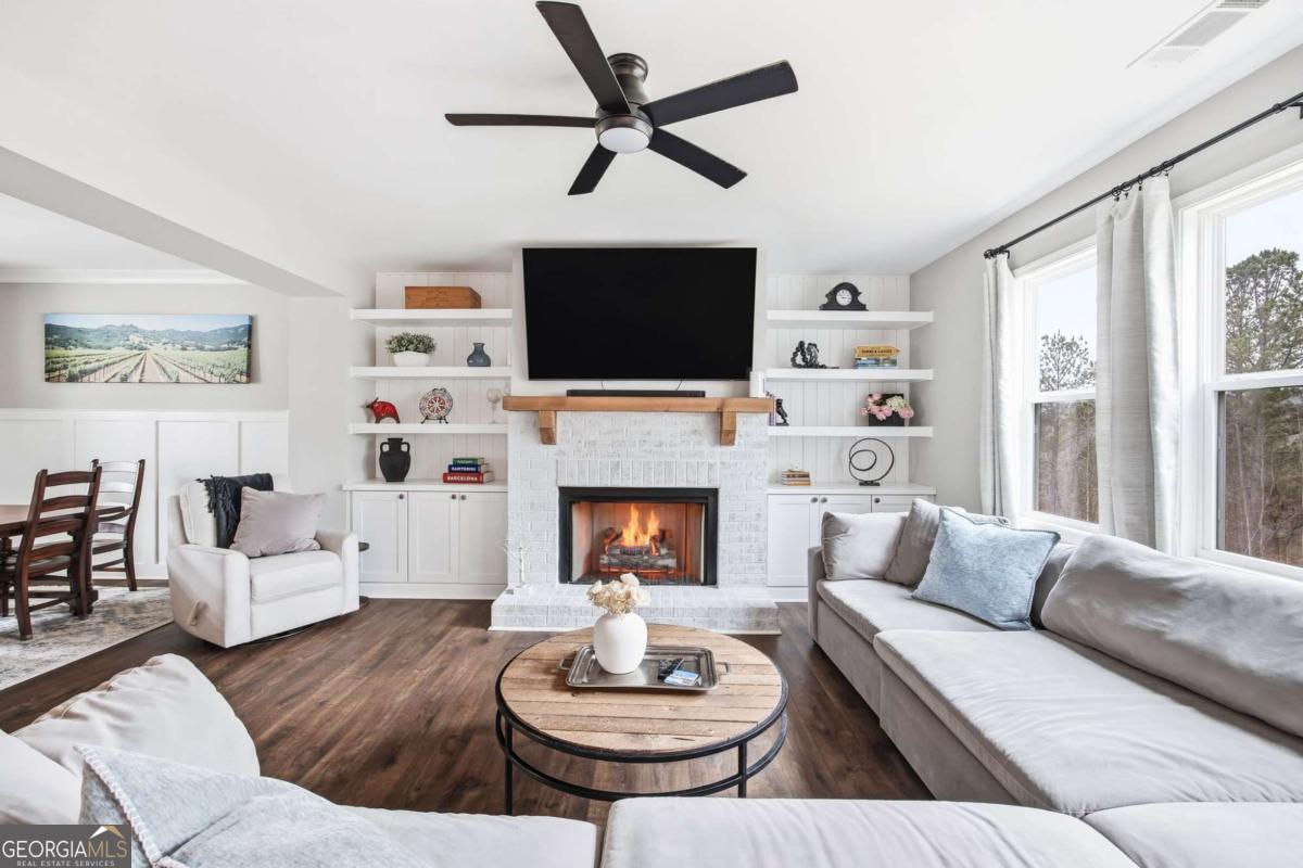 238 Observation Pointe