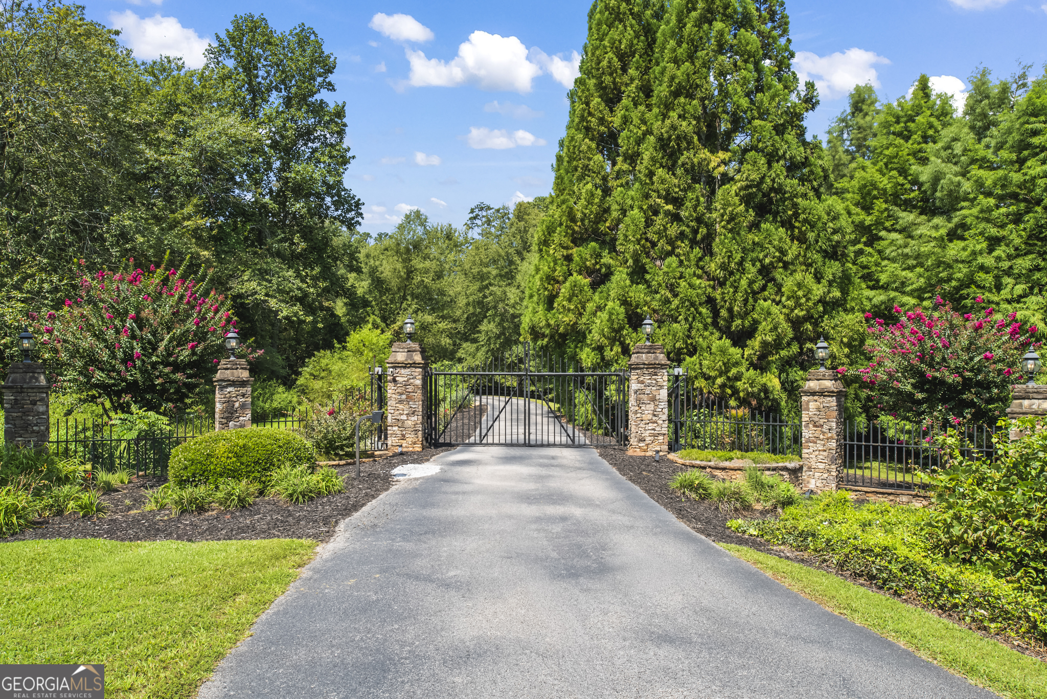 6249 Ben Parks RD