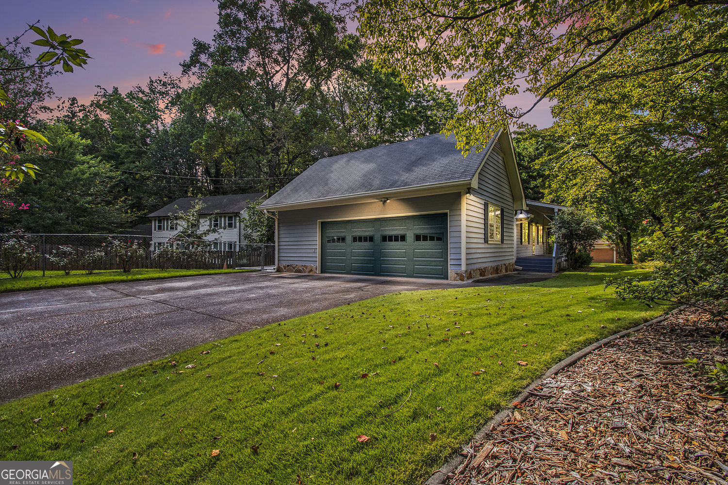 593 Old Mill CT