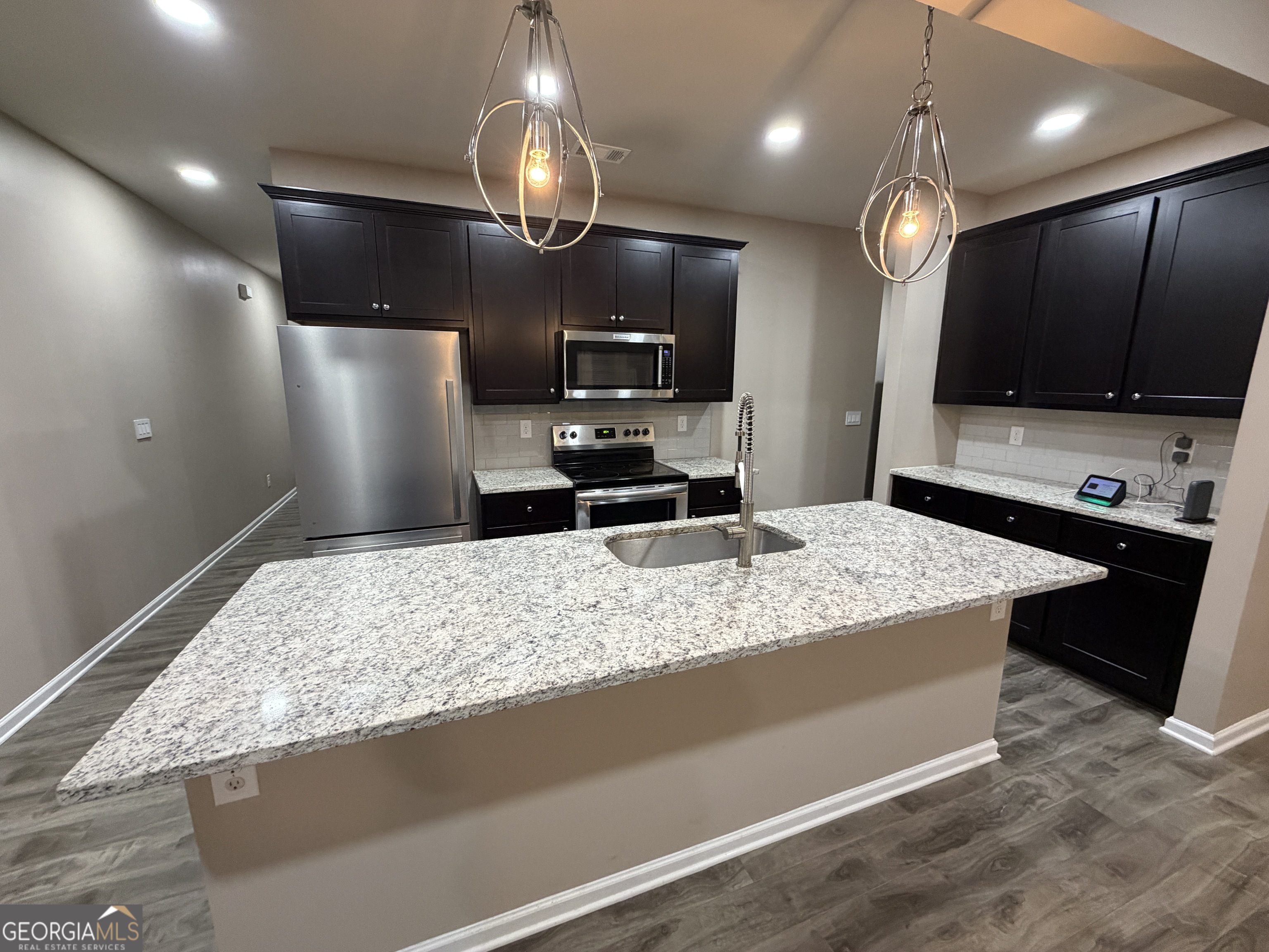 543 Monticello BLVD SE