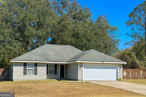 Photo of 929 Pineland Avenue, Hinesville, GA 31313 (MLS # 10655240)