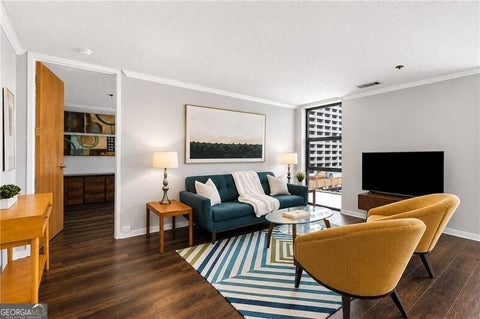 Photo of 620 Peachtree Street NE #PH-B, Atlanta, GA 30308 (MLS # 10842268)