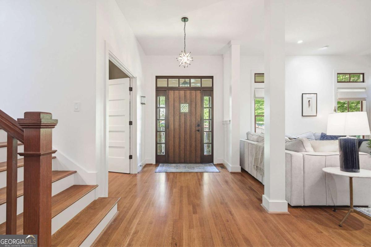 245 Forkner DR