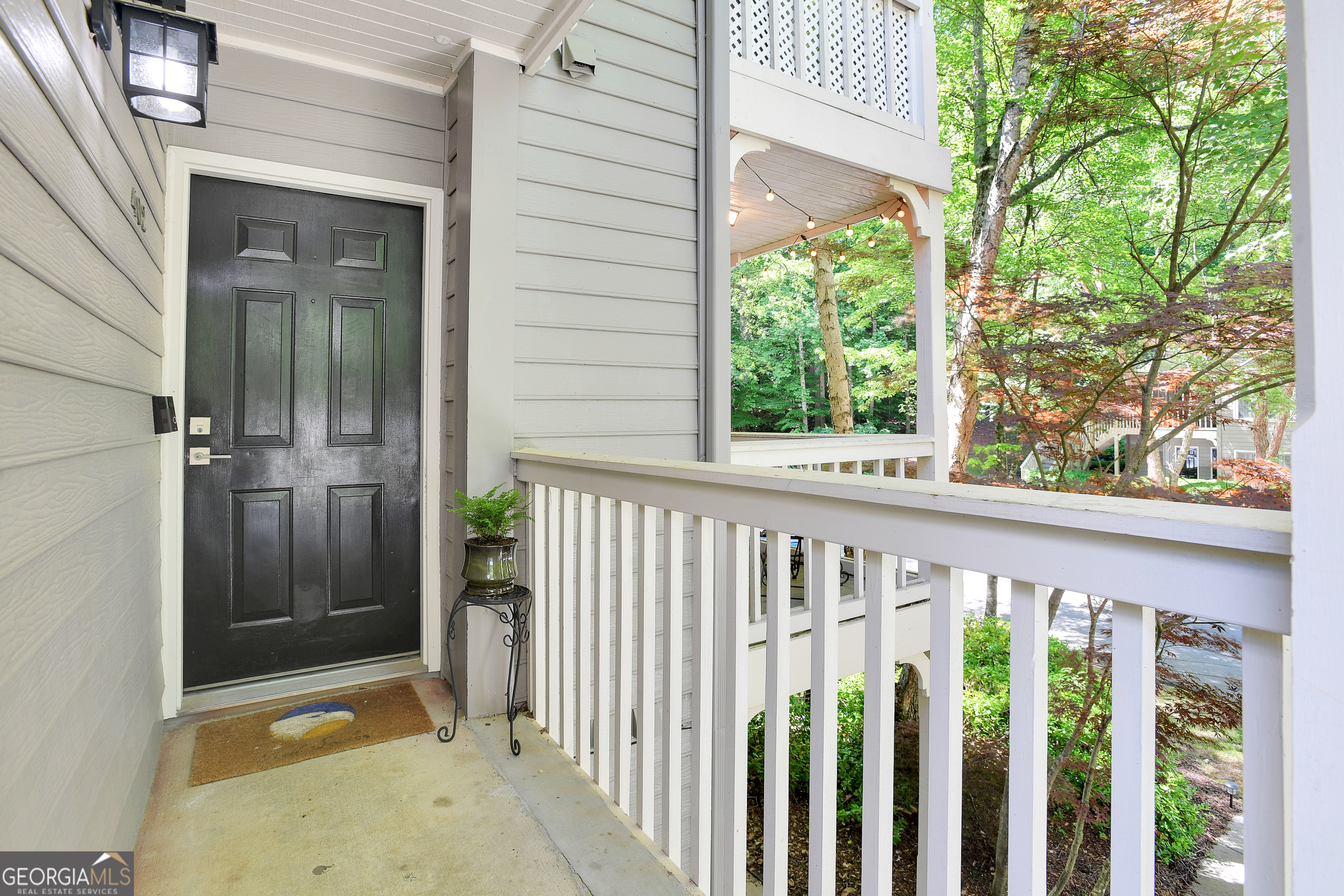 402 BAINBRIDGE DR
