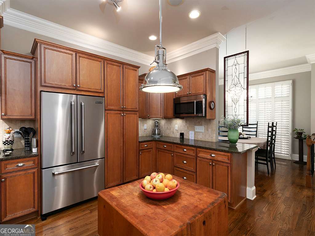 Emerson Hill Square - Residential