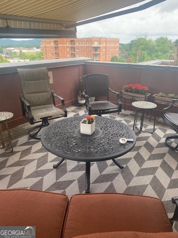 Emerson Hill Square - Residential
