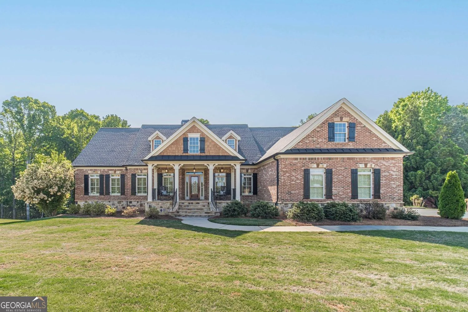 2124 Stonegate Way