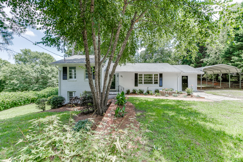 Photo 1 of 48 — 51 E Pike ST, Lawrenceville, GA 30046