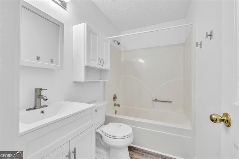 Canon Creek - Residential Lease