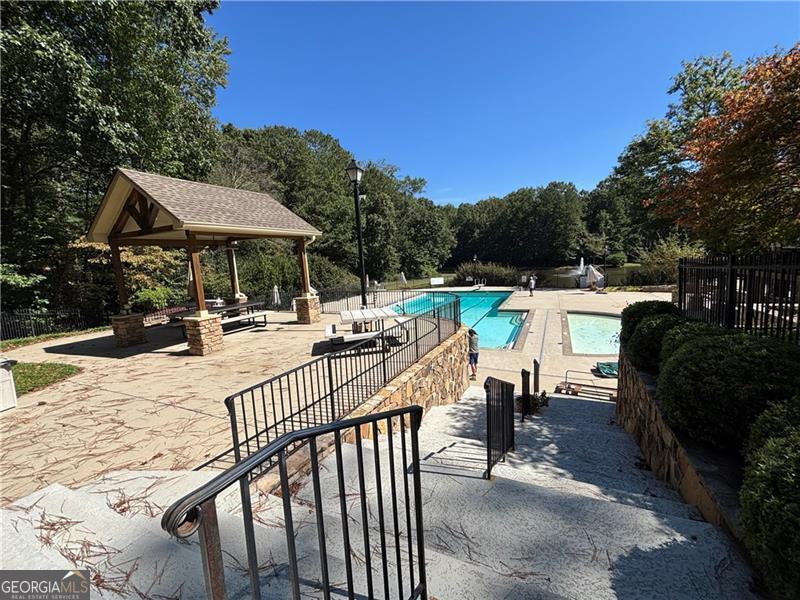 CHIMNEY SPRINGS - Residential