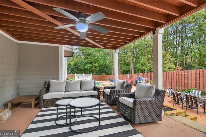 CHIMNEY SPRINGS - Residential
